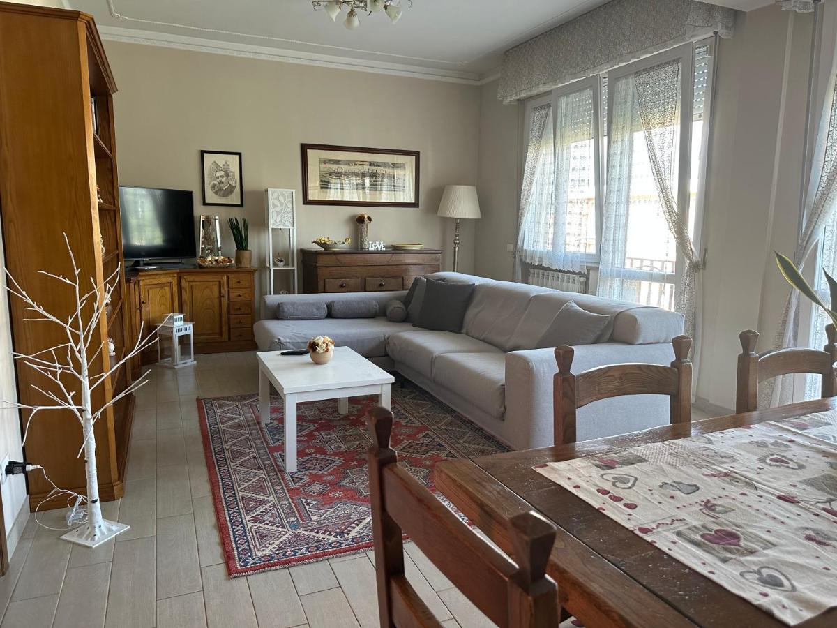 شقة Casa Alessia لوكا المظهر الخارجي الصورة